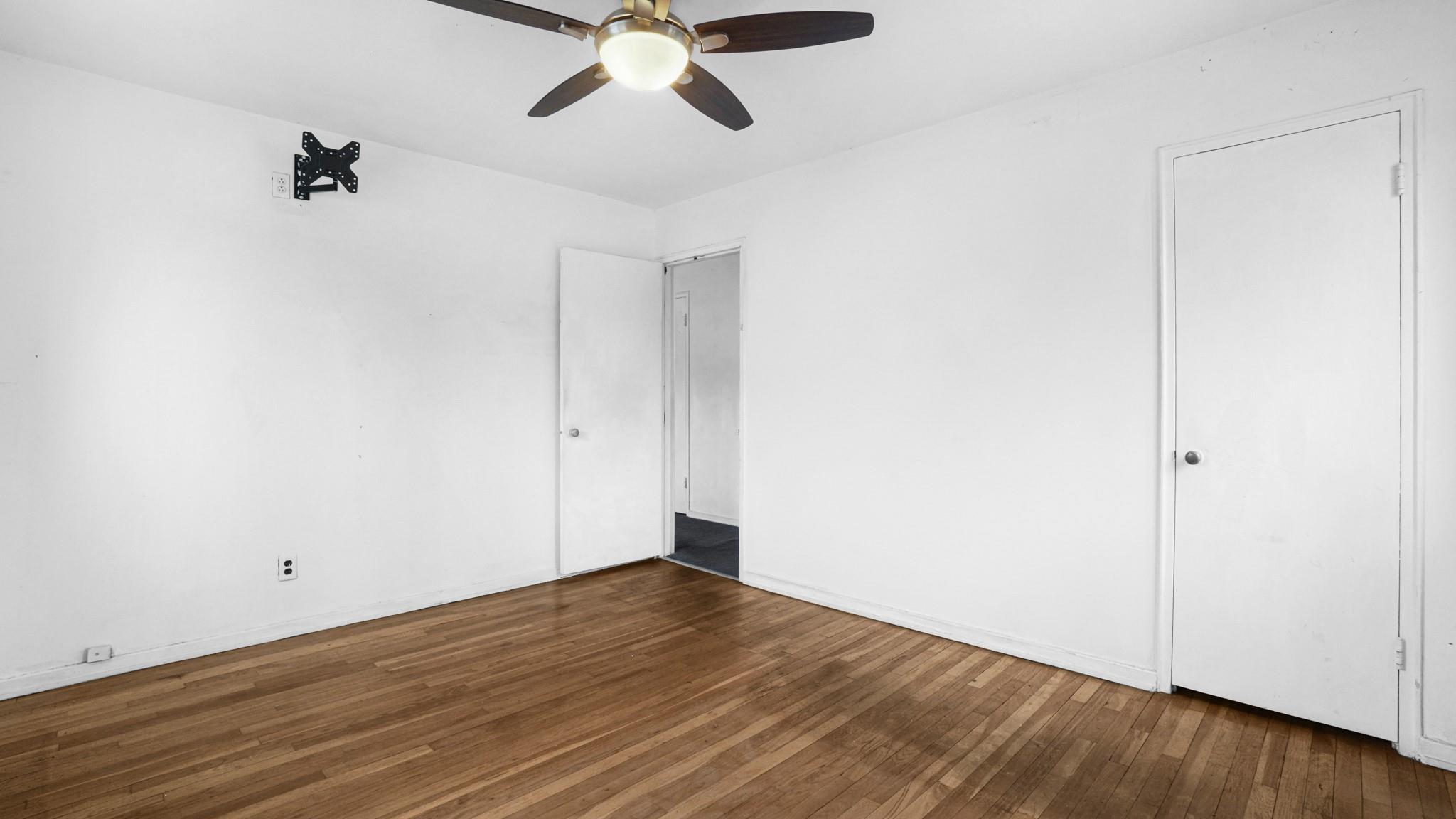 229-20 Hillside Ave # 1, Bellaire, NY 11427