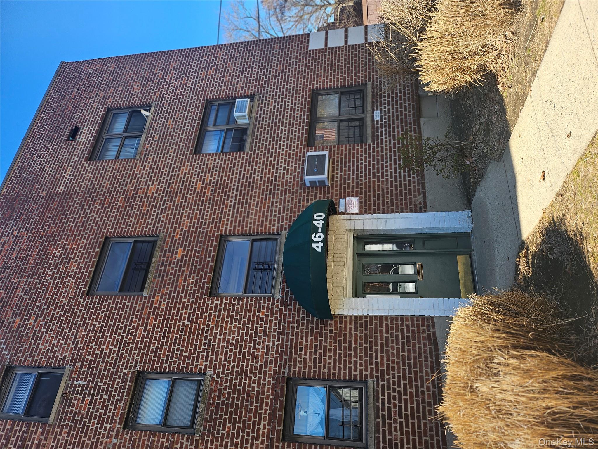 46-40 216 Street # 3B, Bayside, NY 11361