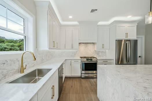 329 Weeks Avenue, Manorville, NY 11949