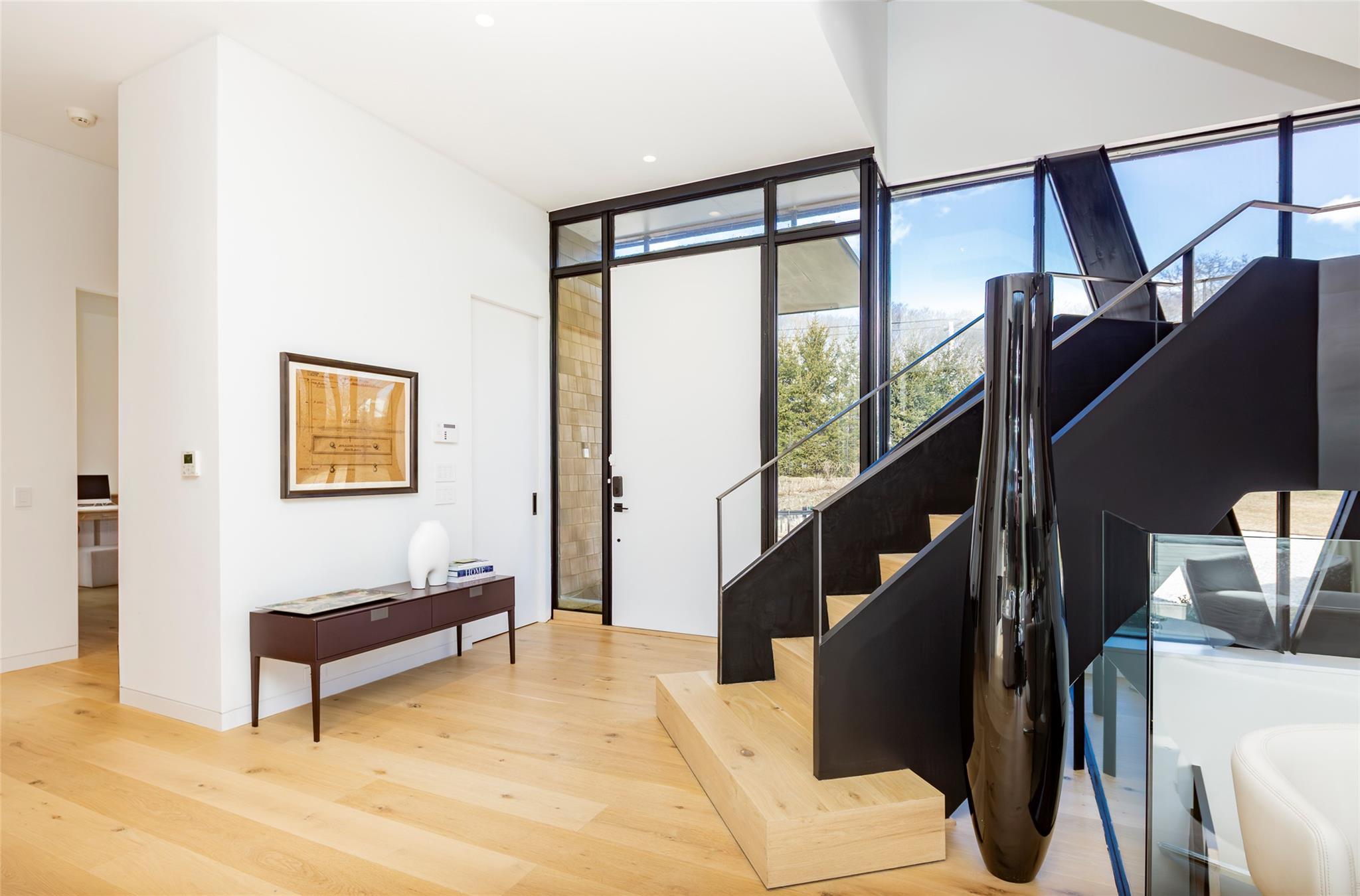 179 Montauk Highway, East Hampton, NY 11937