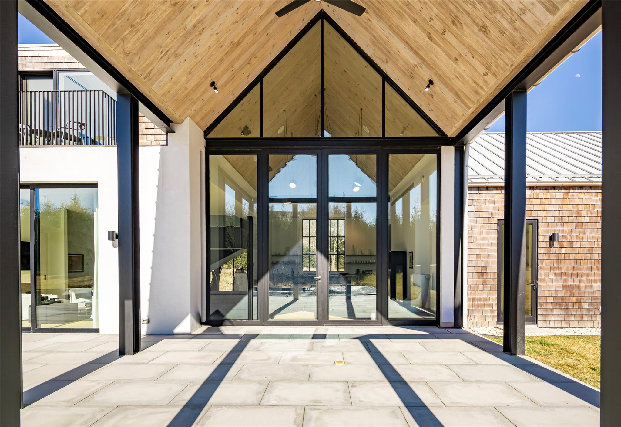 179 Montauk Highway, East Hampton, NY 11937