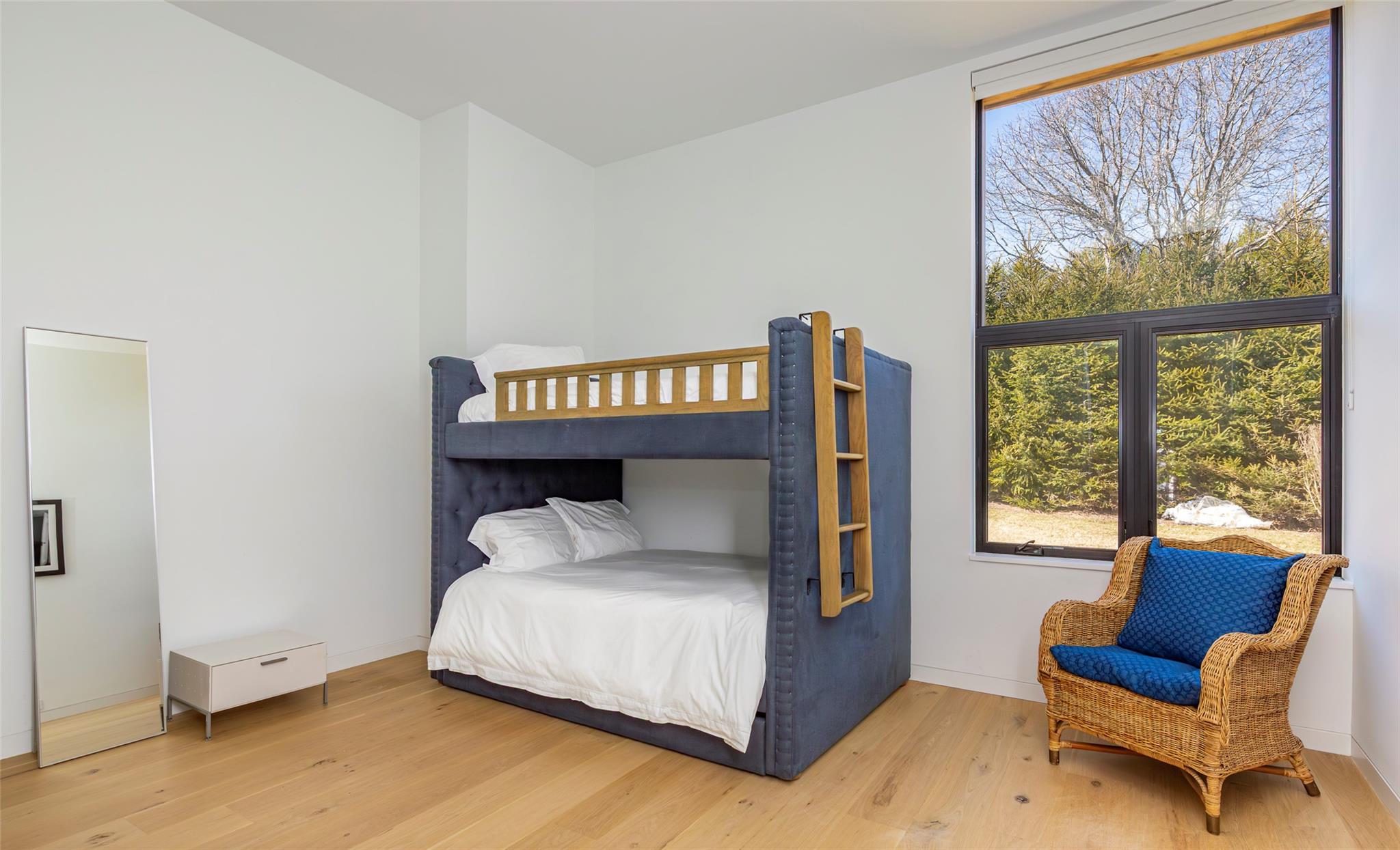 179 Montauk Highway, East Hampton, NY 11937