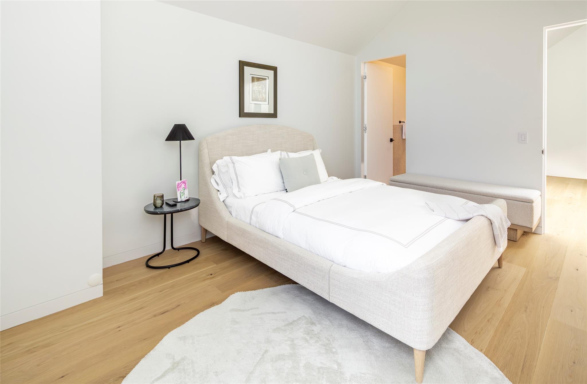 179 Montauk Highway, East Hampton, NY 11937