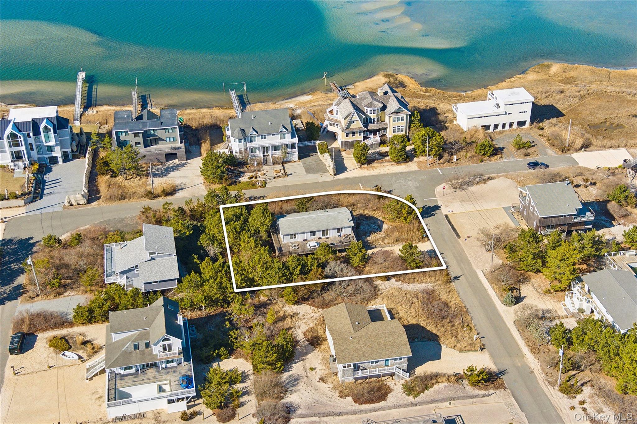 7 Cove Lane, Westhampton Dunes, NY 11978