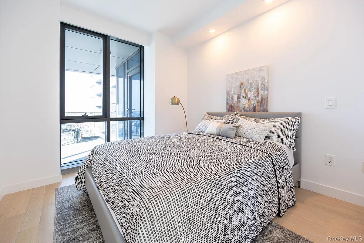 33-66 Farrington Stream # 10I, Flushing, NY 11354