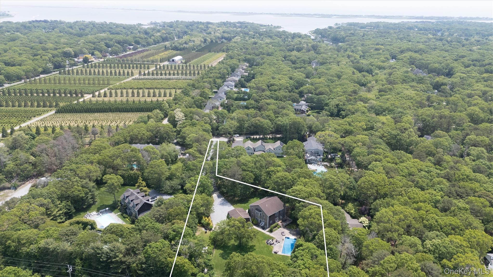 26 Boxtree Road, East Quogue, NY 11942