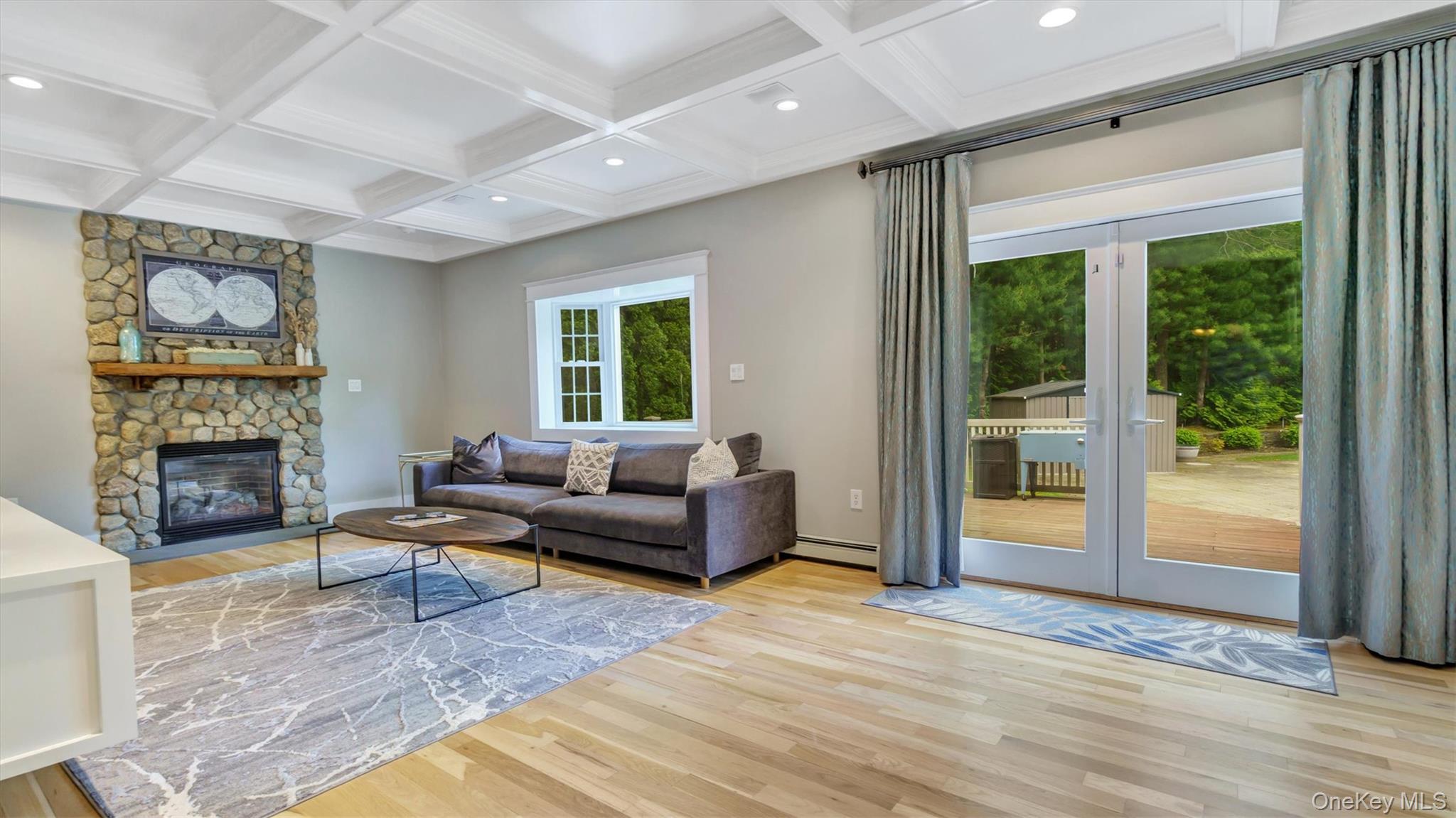 26 Boxtree Road, East Quogue, NY 11942