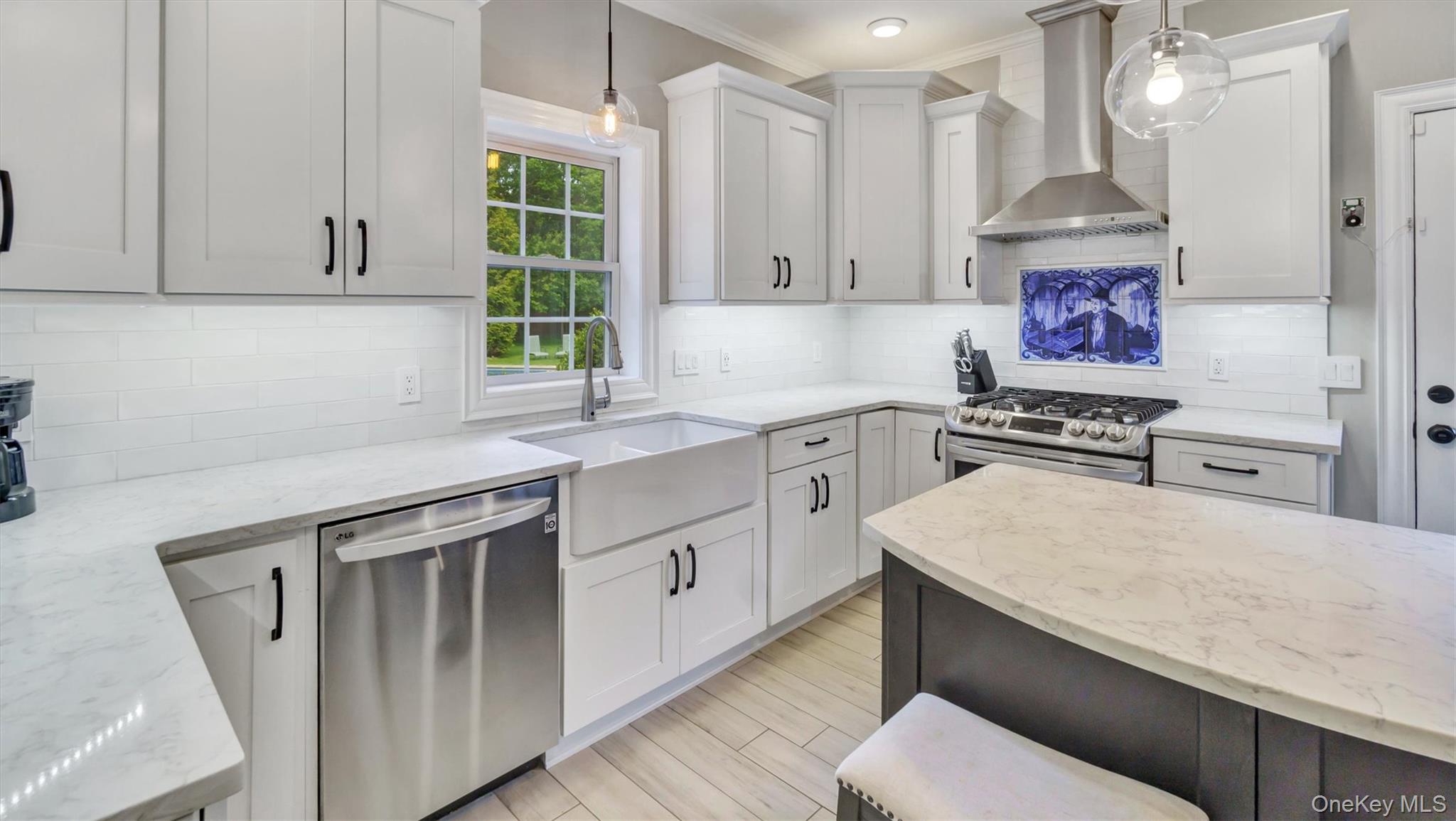 26 Boxtree Road, East Quogue, NY 11942