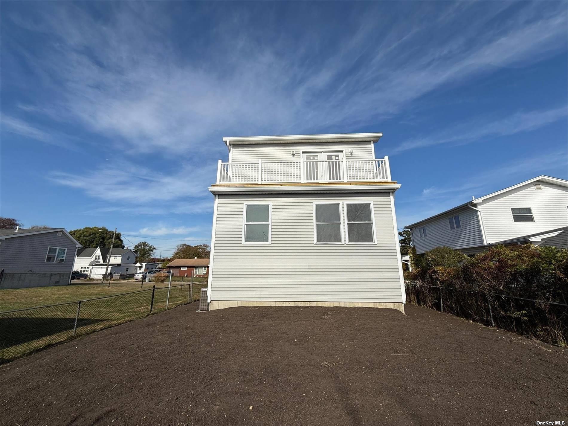 6 Quail Road, Mastic Beach, NY 11951