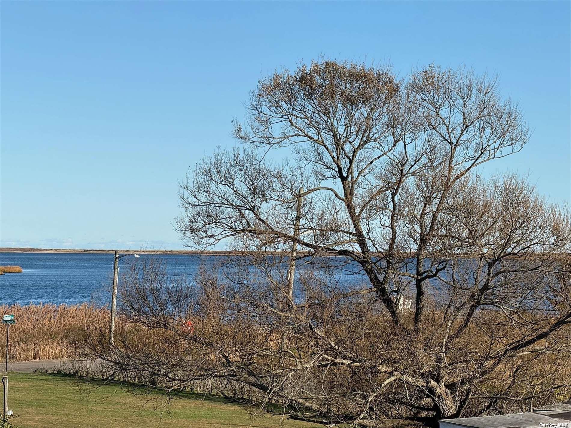 6 Quail Road, Mastic Beach, NY 11951