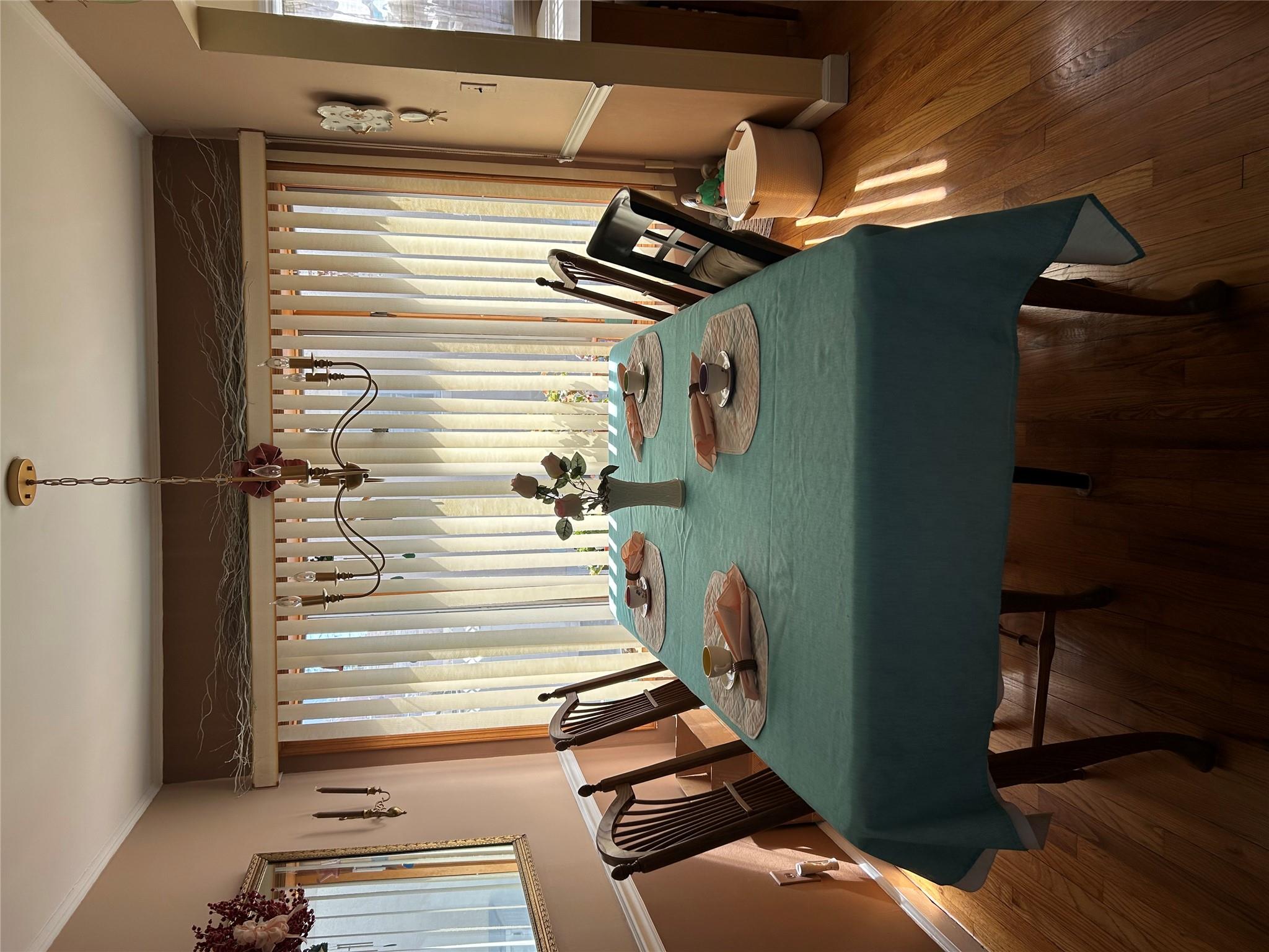 2 Yorkshire Road, New Hyde Park, NY 11040