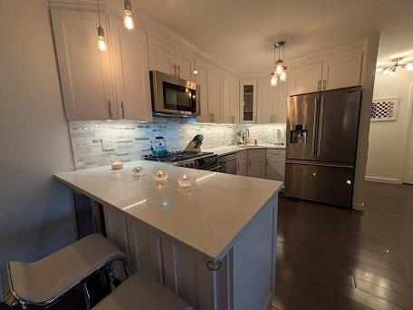 18-15 215th Street # 6 P, Bayside, NY 11360