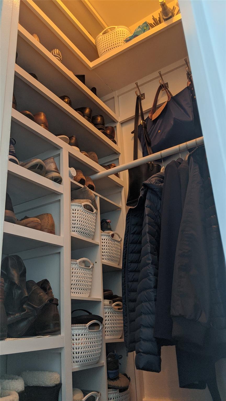 18-15 215th Street # 6 P, Bayside, NY 11360