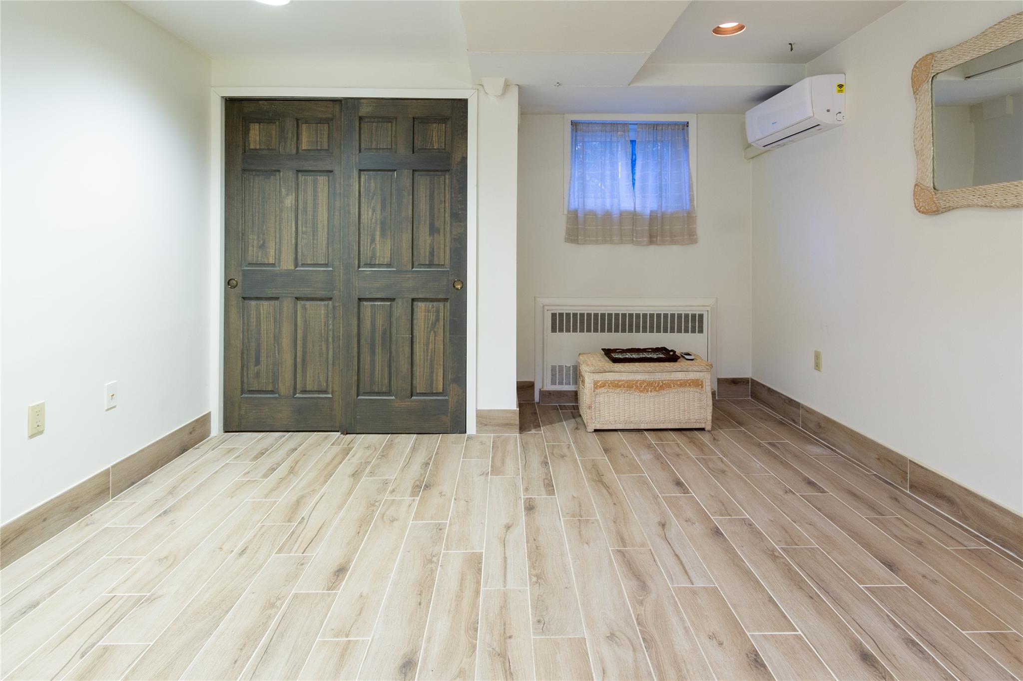 196-19 Horace Harding Expressway, Fresh Meadows, NY 11365