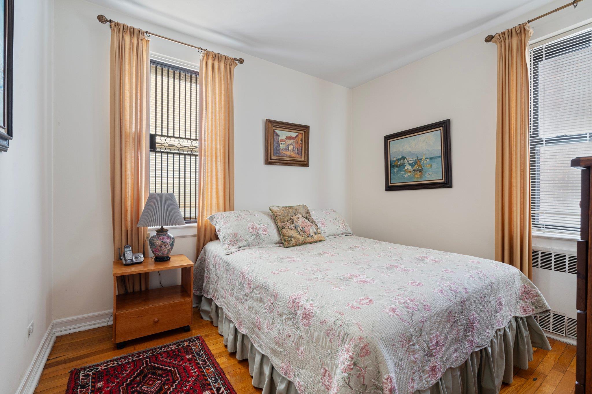 143-50 Hoover Avenue # 512, Briarwood, NY 11435