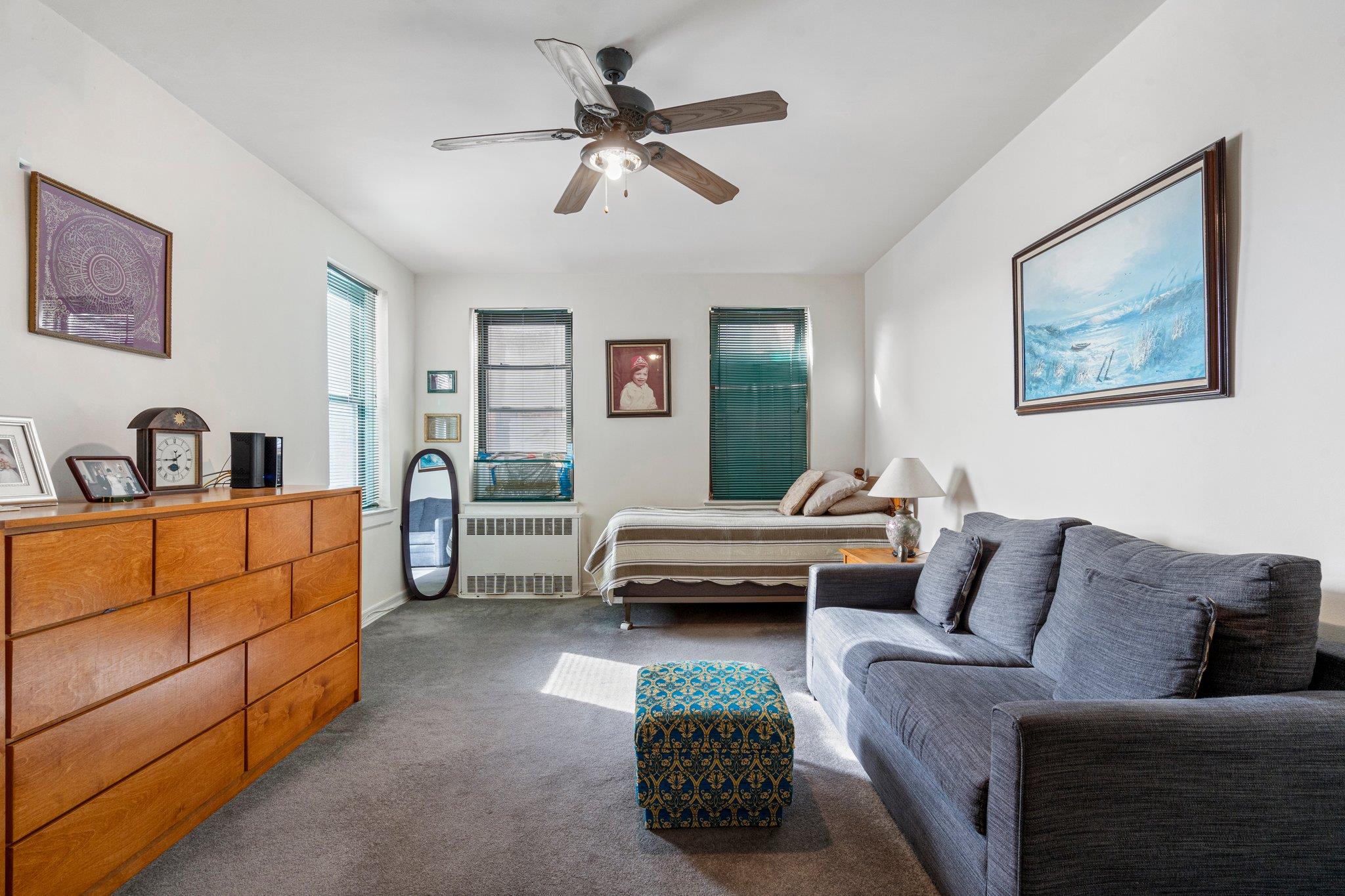 143-50 Hoover Avenue # 512, Briarwood, NY 11435