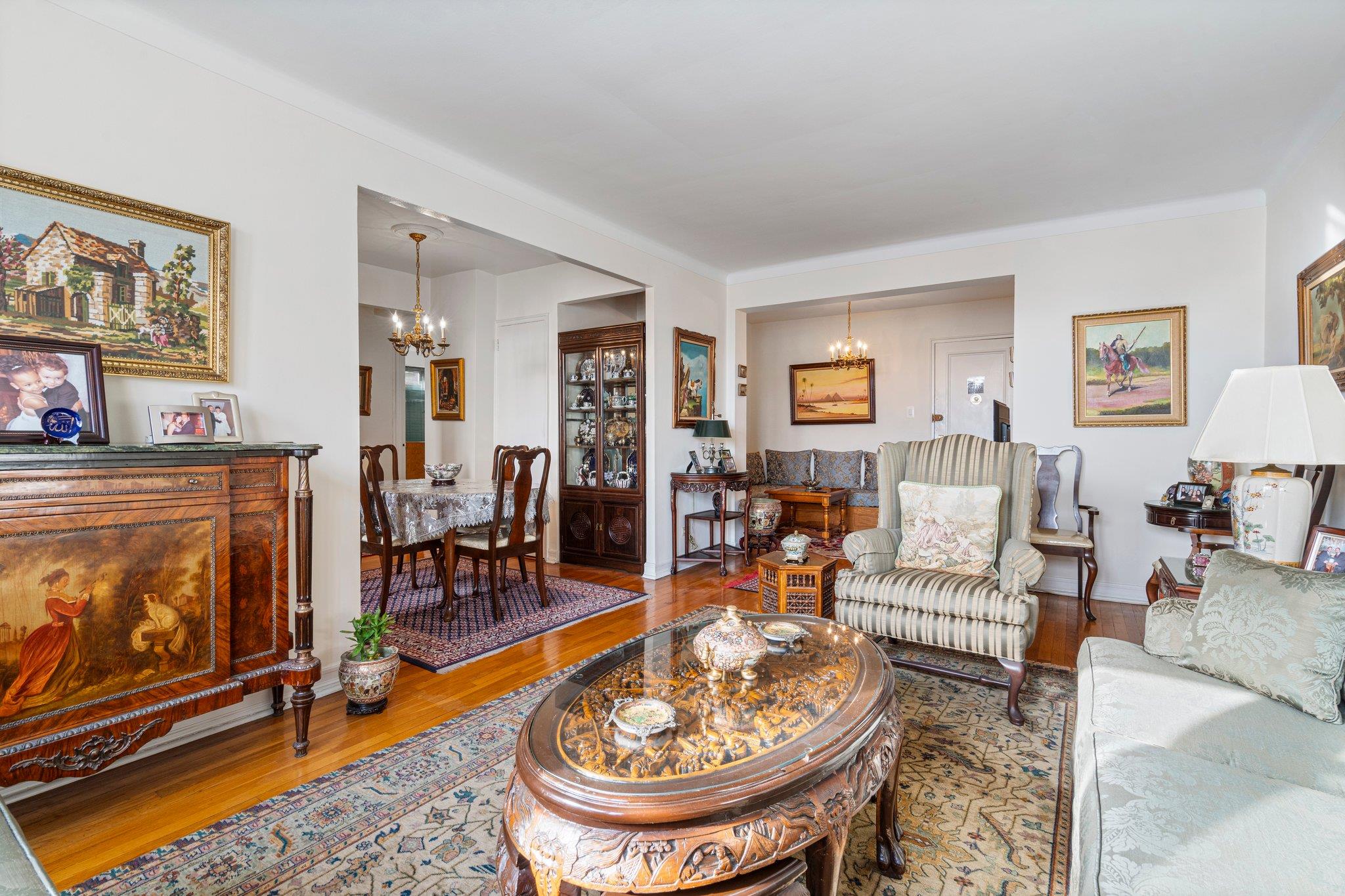 143-50 Hoover Avenue # 512, Briarwood, NY 11435