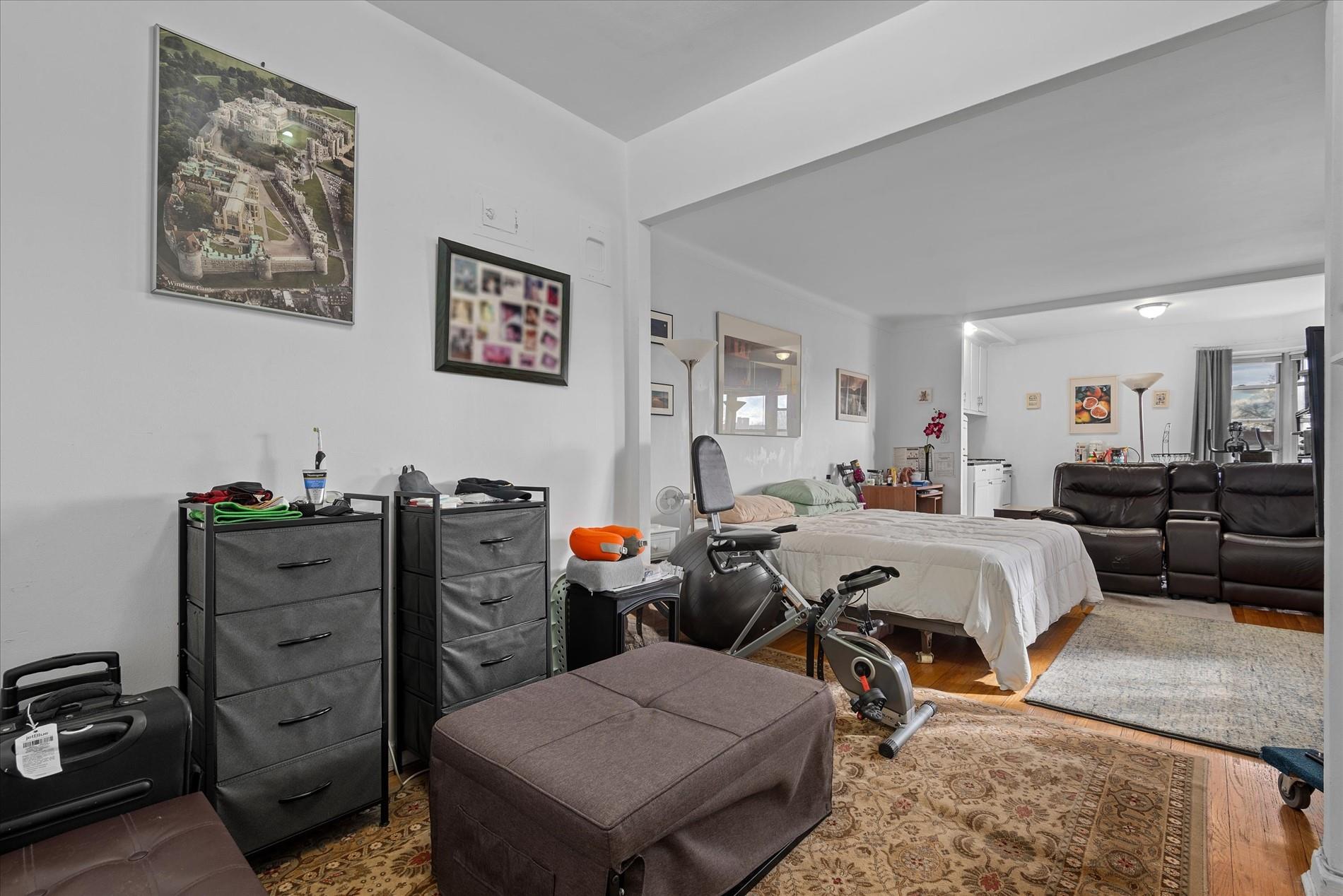 34-41 85th Street # 4D, Jackson Heights, NY 11372