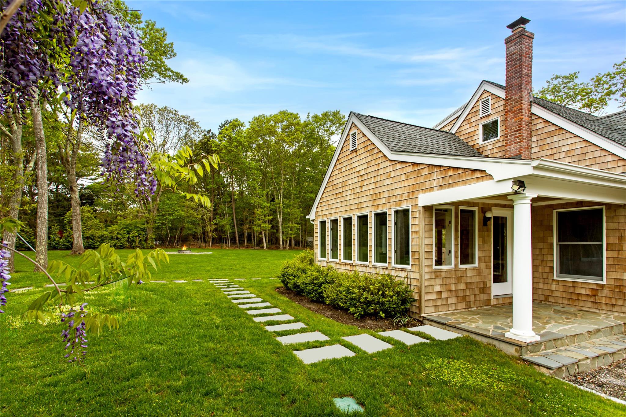 3 Arbutus Road, Quogue, NY 11959