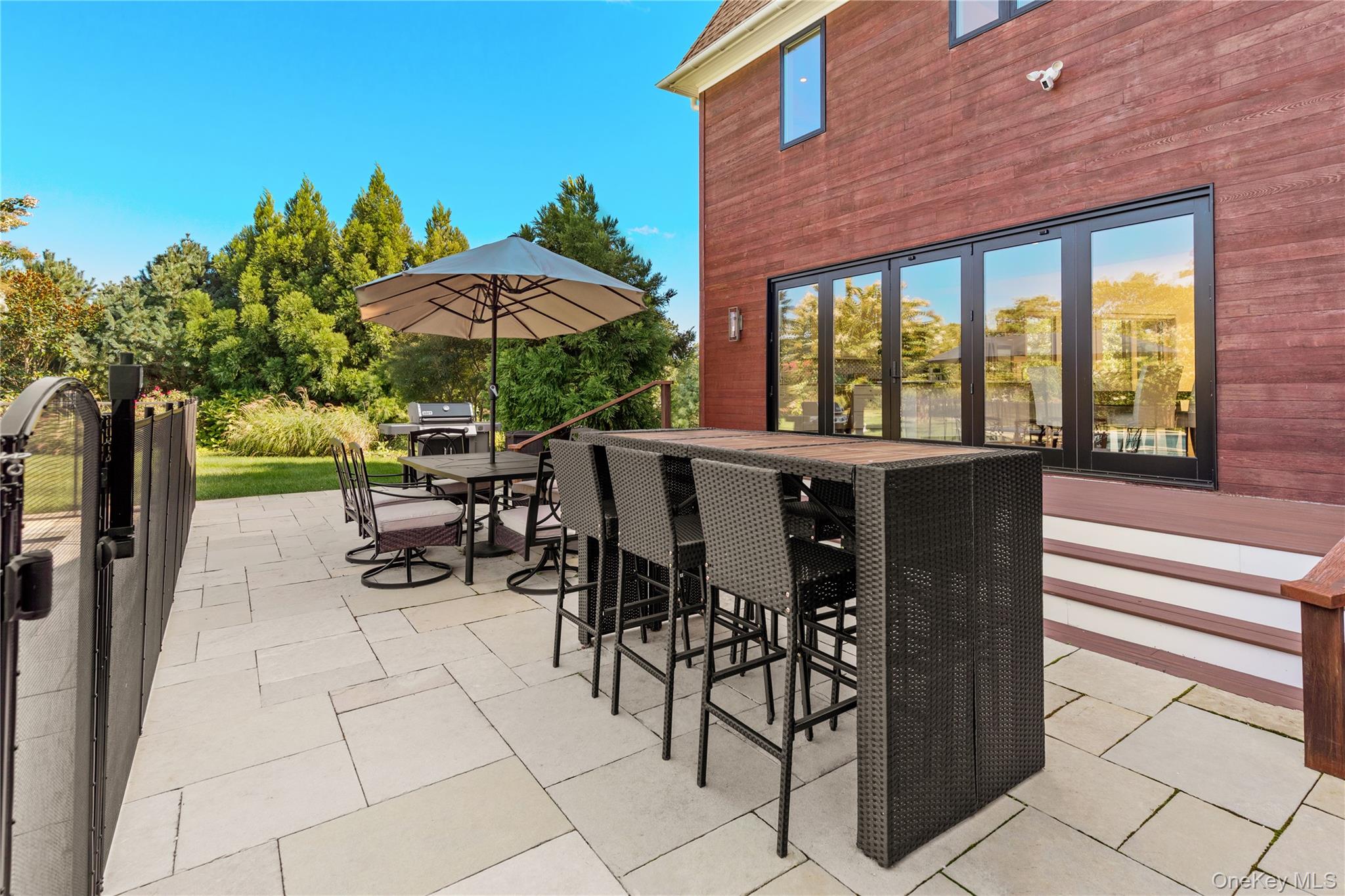 89 Old Canoe Place Road, Hampton Bays, NY 11946