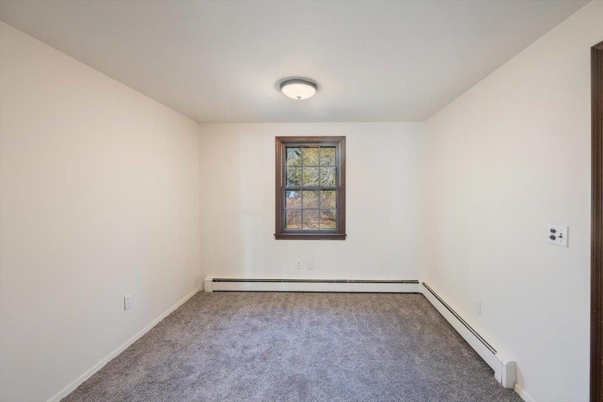 2761 Montauk Highway, Brookhaven, NY 11719