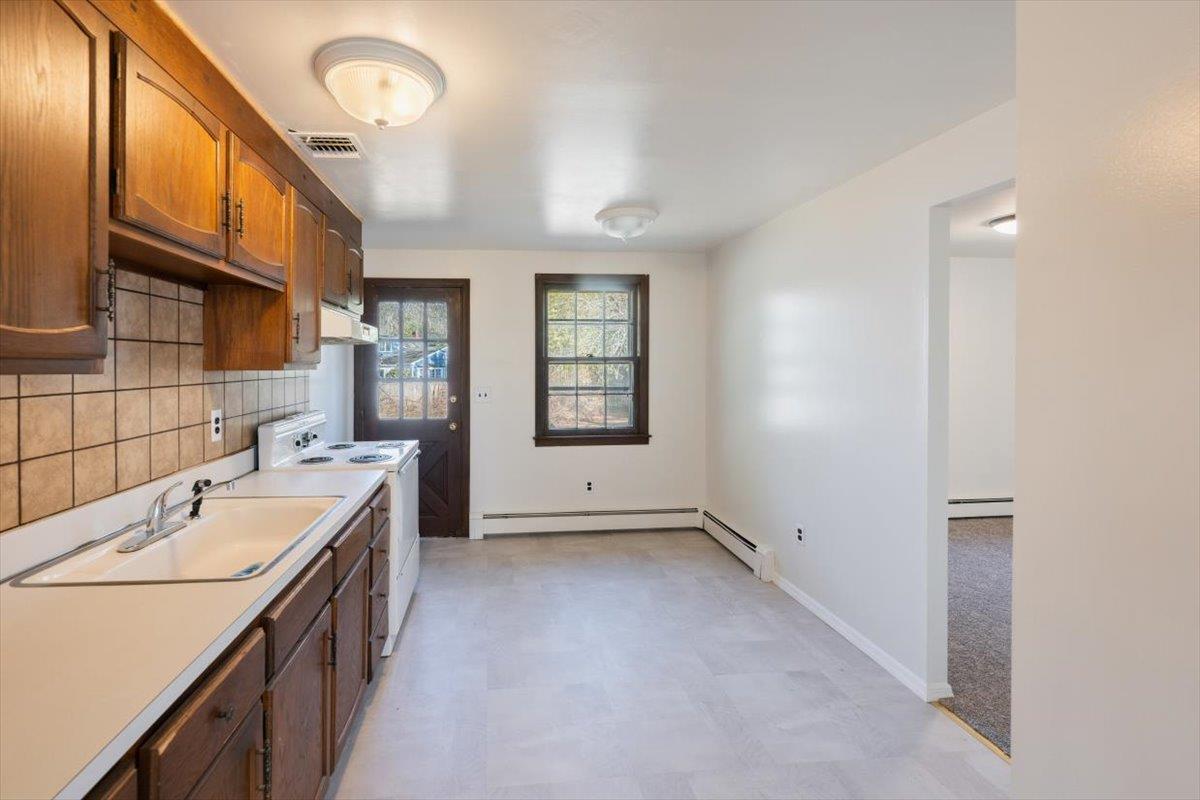 2761 Montauk Highway, Brookhaven, NY 11719