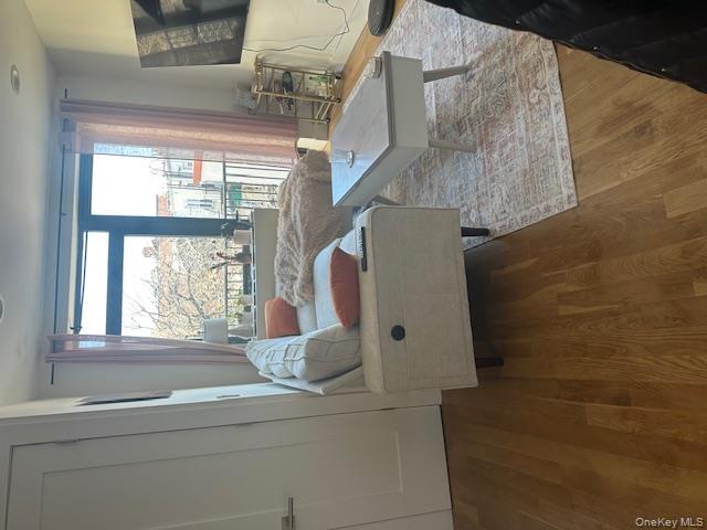 45-11 Broadway, Astoria, NY 11103