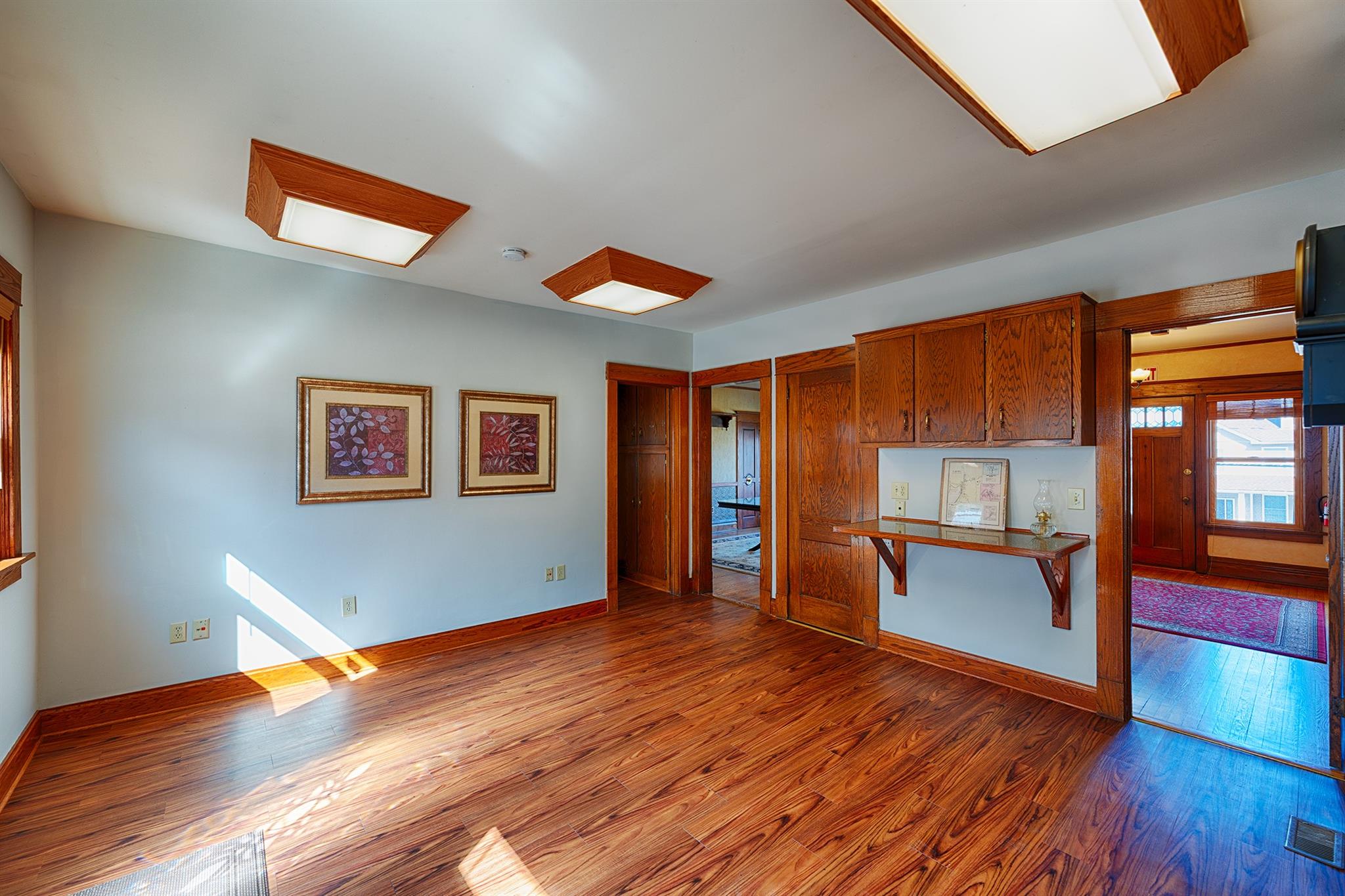 105 Gleneida Avenue, Carmel, NY 10512