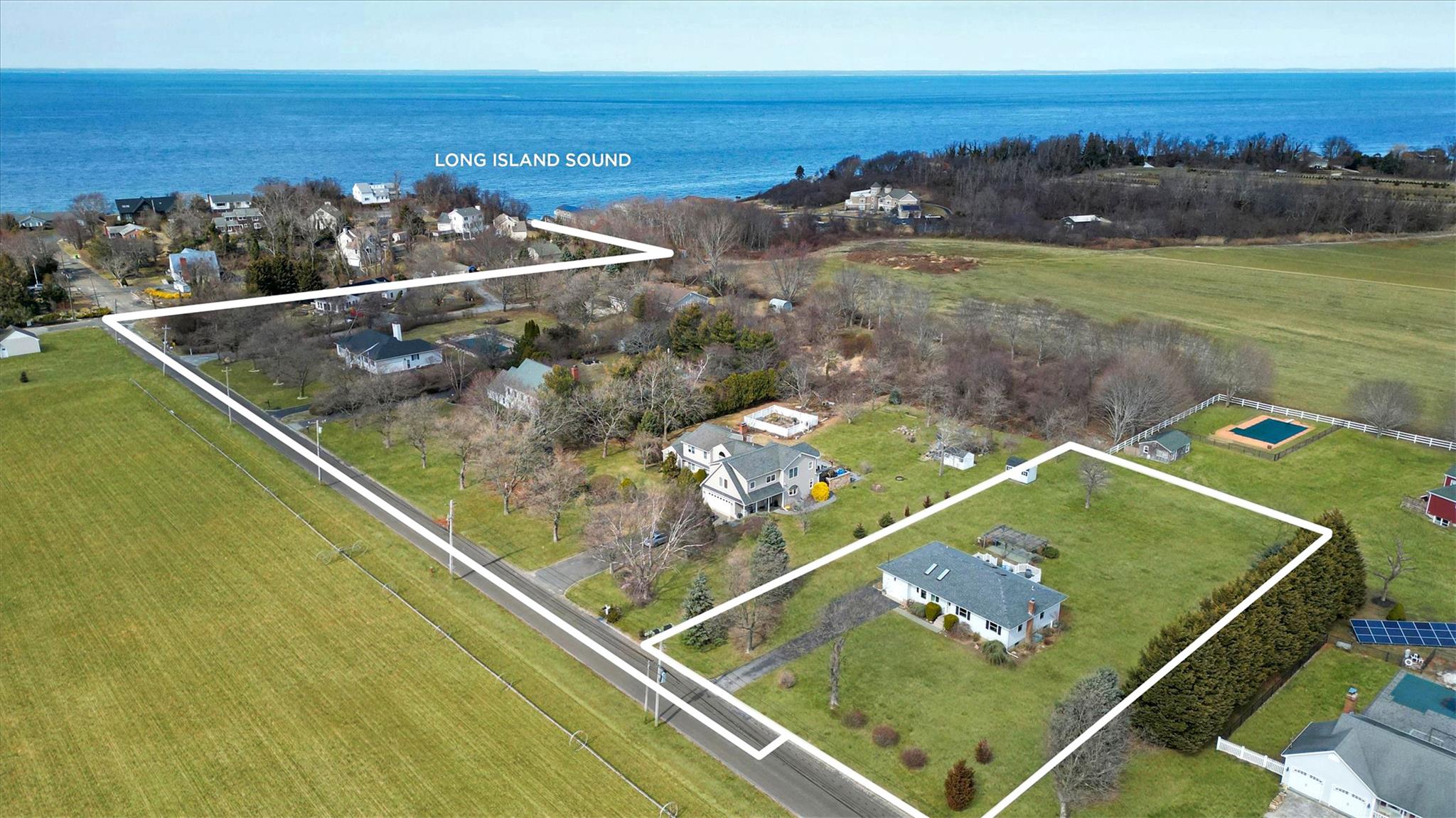 2100 Duck Pond Road, Cutchogue, NY 11935