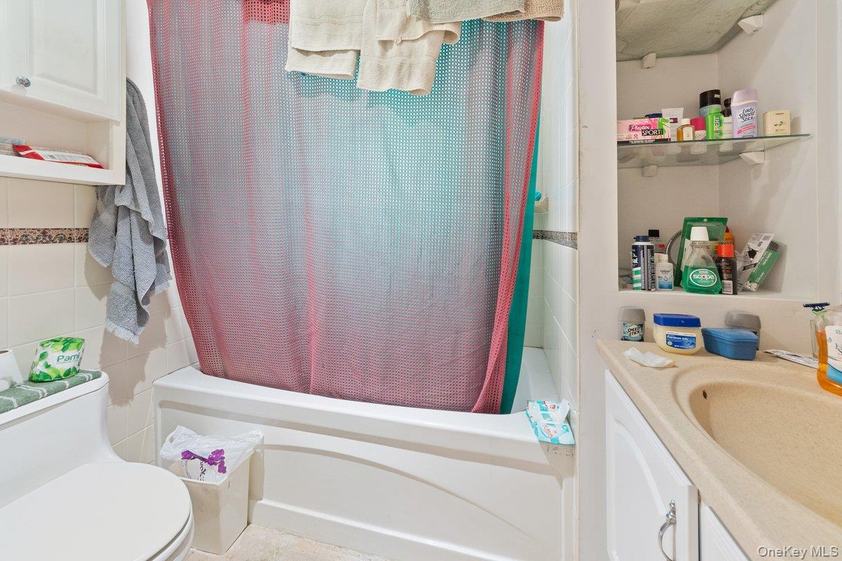 30 College Place, Yonkers, NY 10704