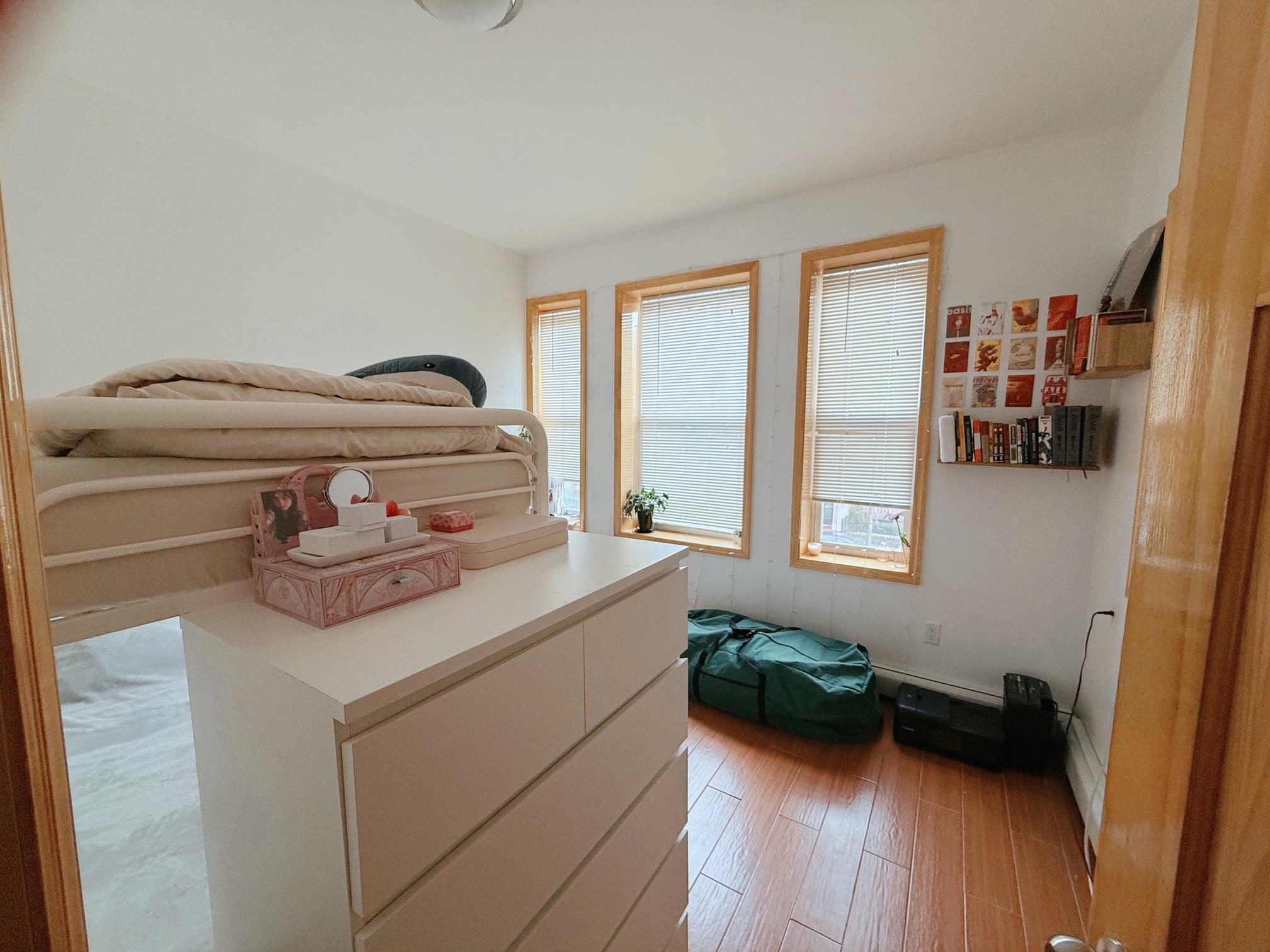 1638 W 10 Street, Brooklyn, NY 11223