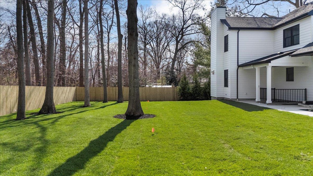 211 E Pulaski Road, Huntington Station, NY 11746