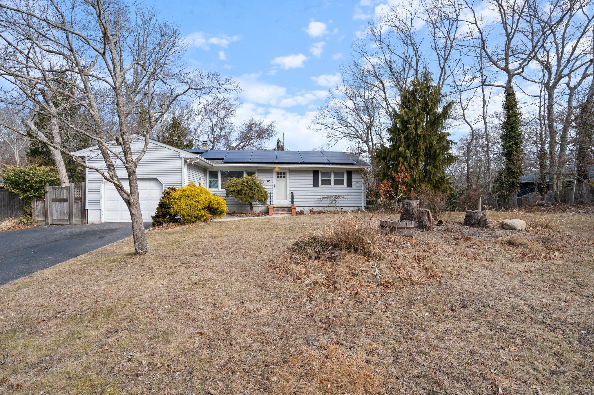 86 Gerald Street, Wading River, NY 11792