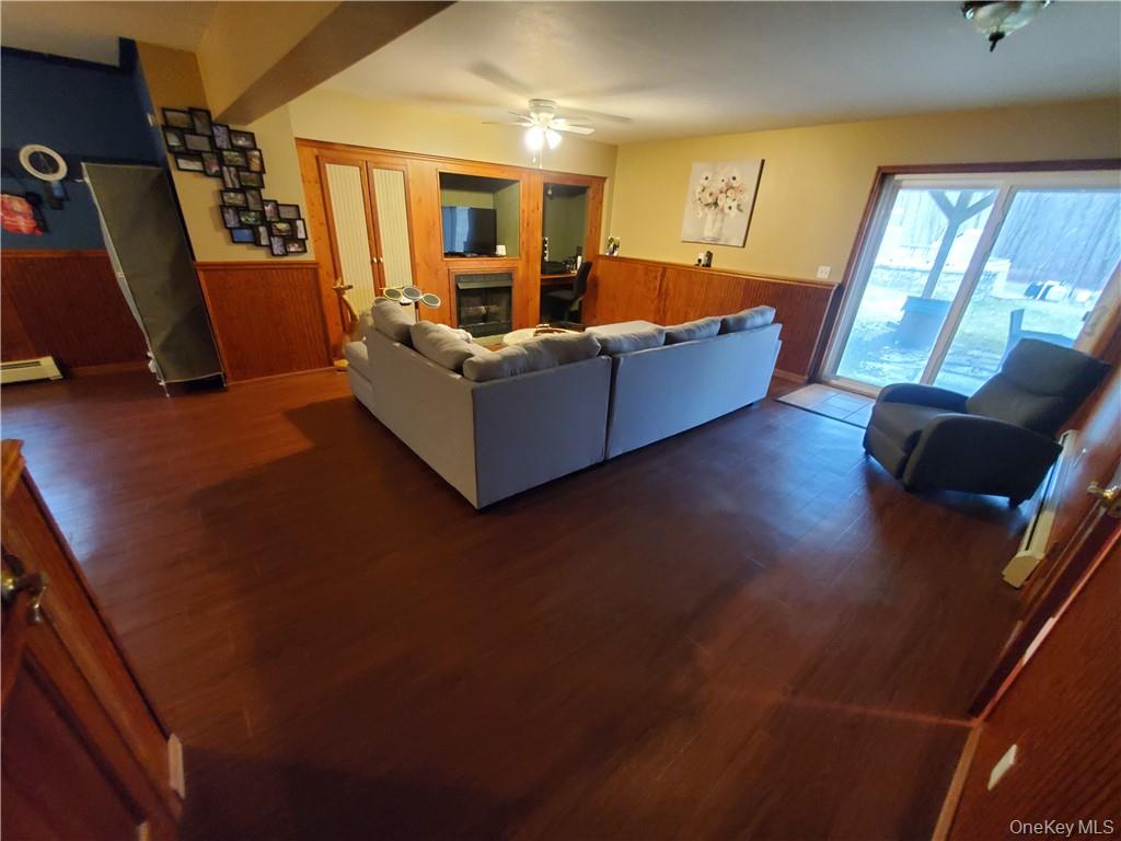 81 Logtown Road, Port Jervis, NY 12771