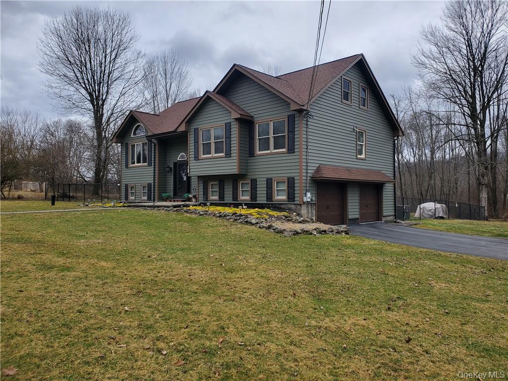 81 Logtown Road, Port Jervis, NY 12771