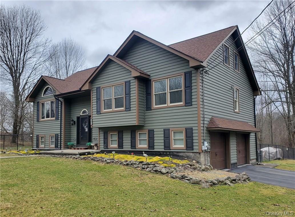 81 Logtown Road, Port Jervis, NY 12771