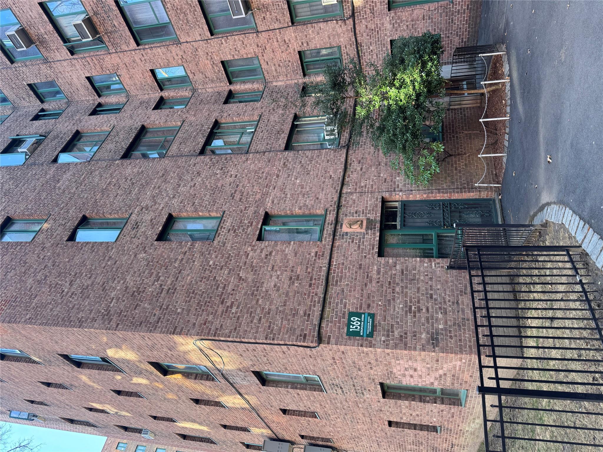 1569 Metropolitan Avenue # 5G, Bronx, NY 10462
