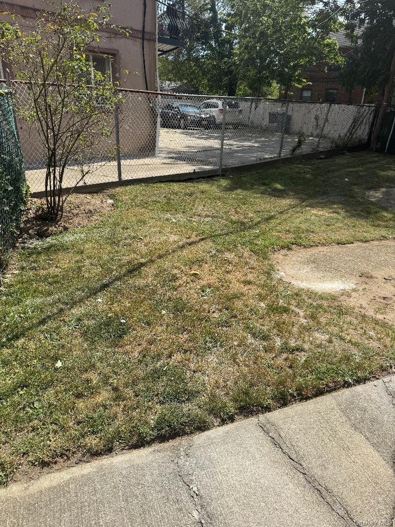 15009 89 Street, Howard Beach, NY 11414