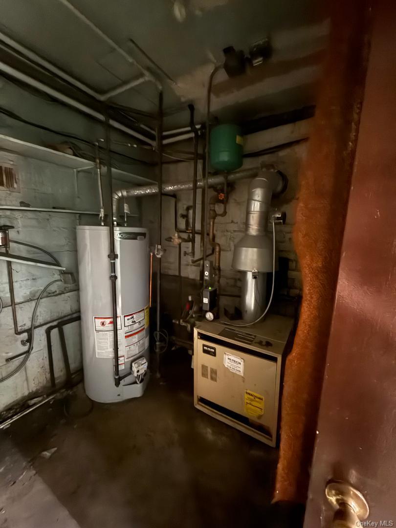 15009 89 Street, Howard Beach, NY 11414