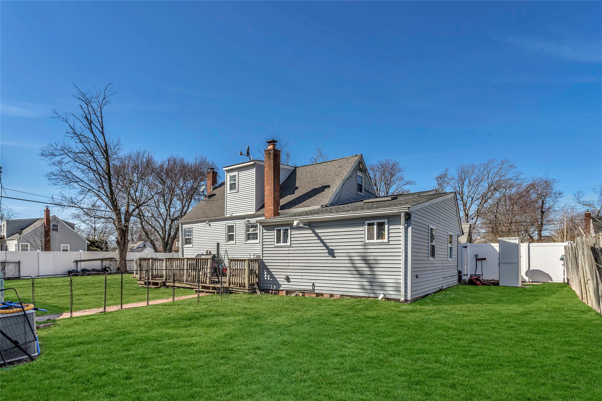 33 Hilliard Avenue, Central Islip, NY 11722