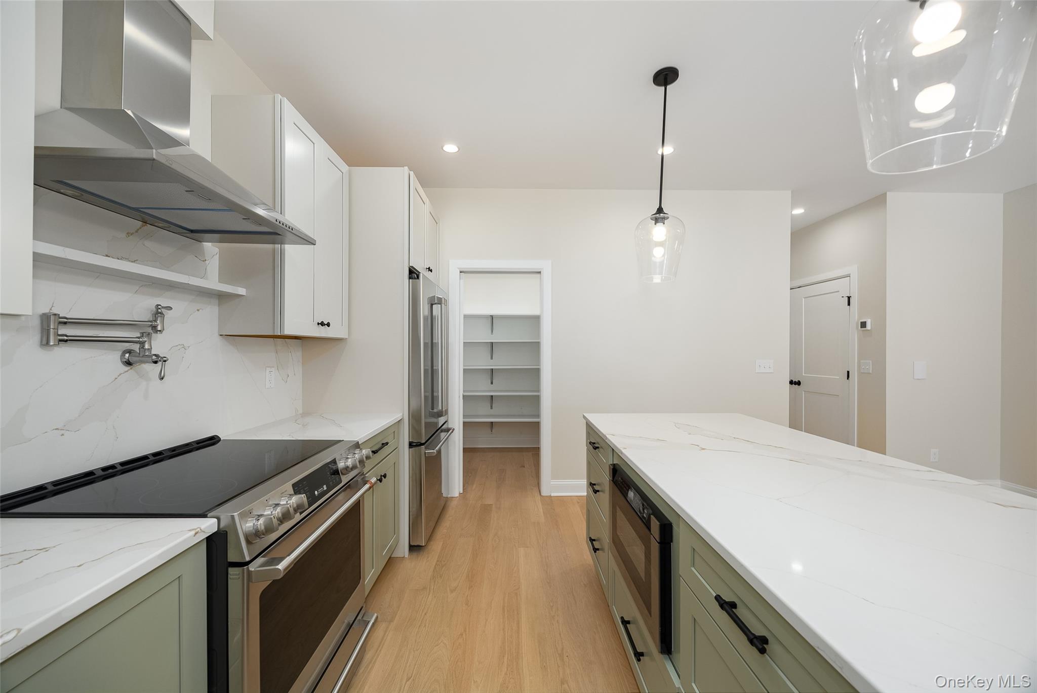 15 HENRY Street # 2, Beacon, NY 12508