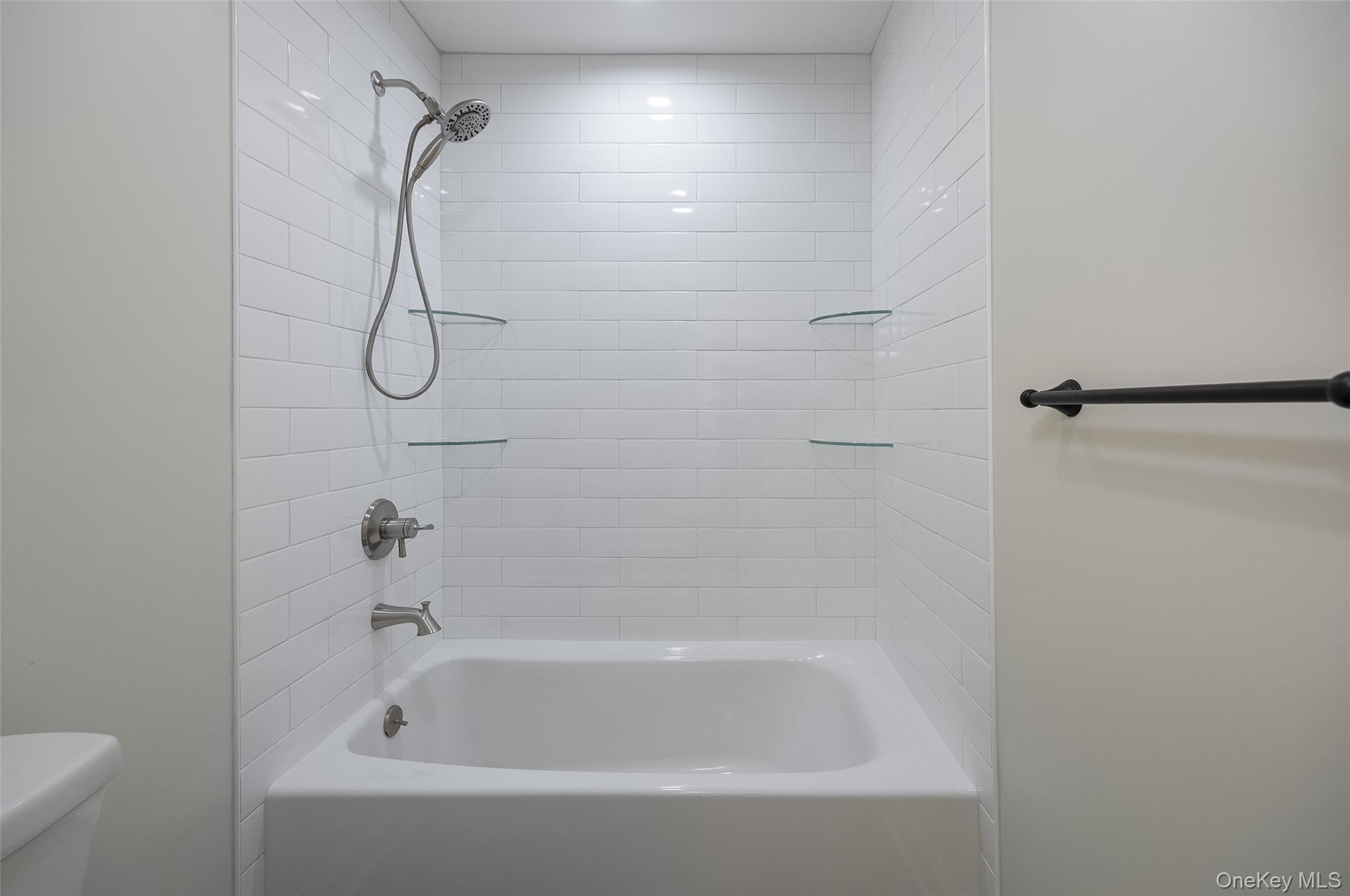 19 HENRY Street # 4, Beacon, NY 12508