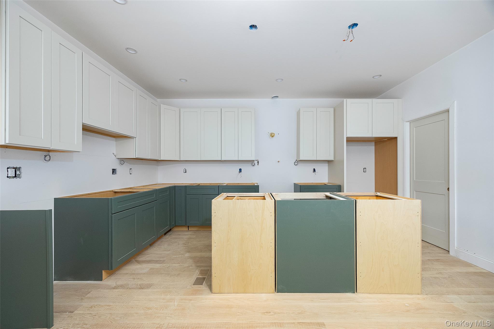 19 HENRY Street # 4, Beacon, NY 12508