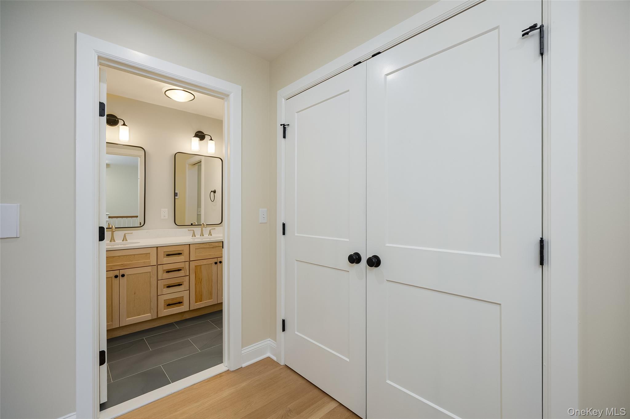 19 HENRY Street # 4, Beacon, NY 12508