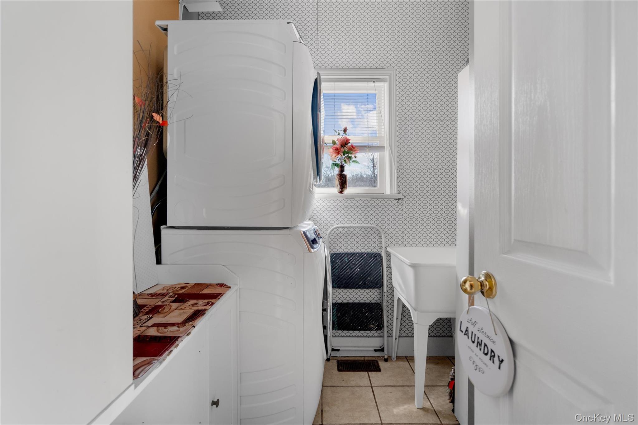 441 County Route 48, Thompson Ridge, NY 10985