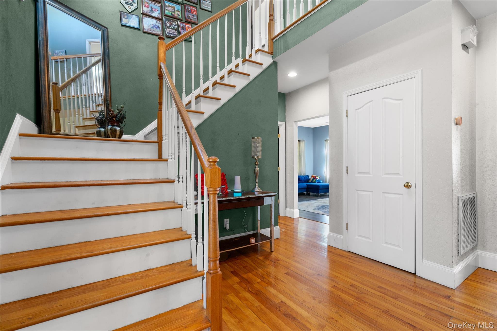 441 County Route 48, Thompson Ridge, NY 10985