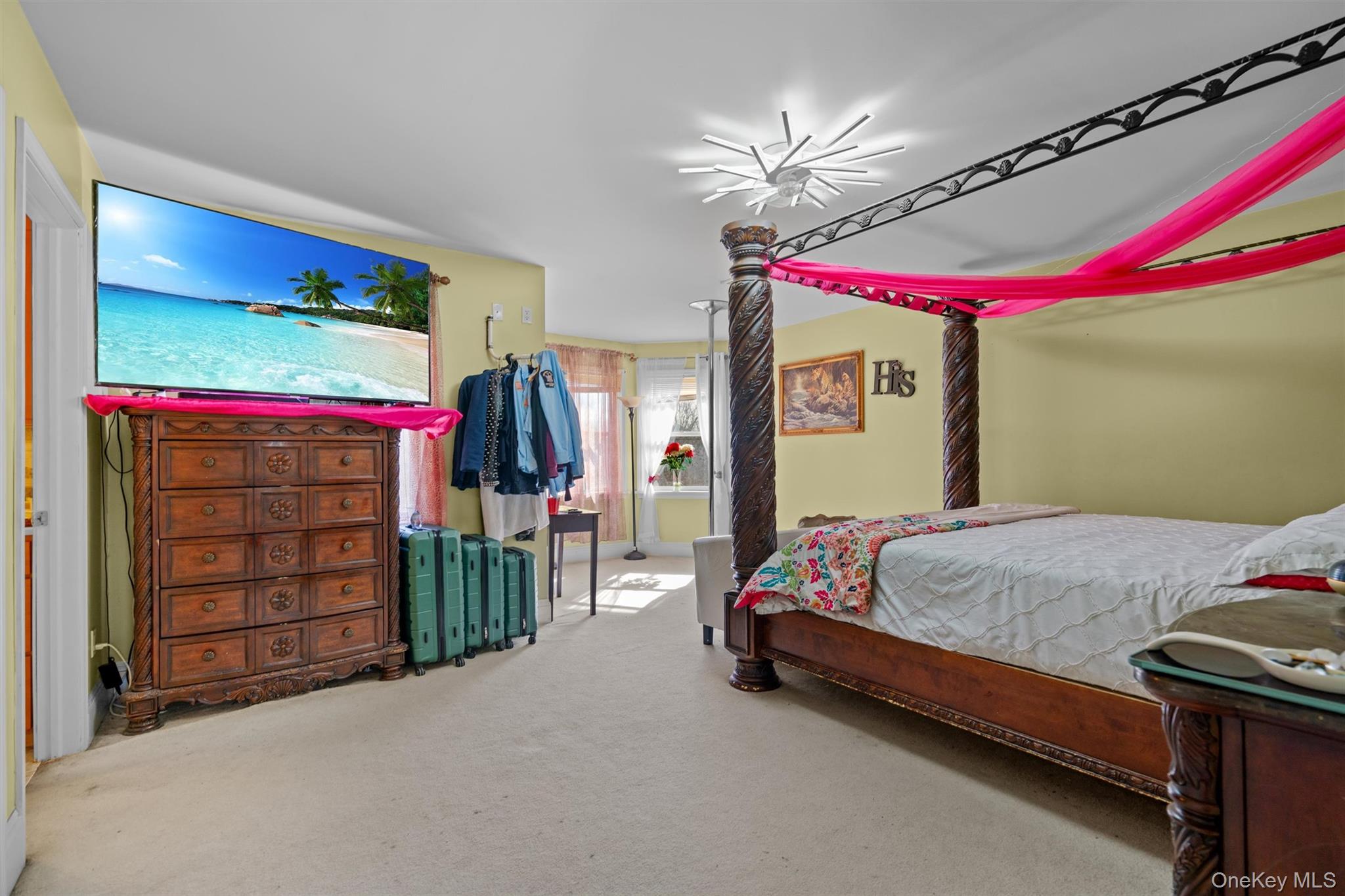 441 County Route 48, Thompson Ridge, NY 10985