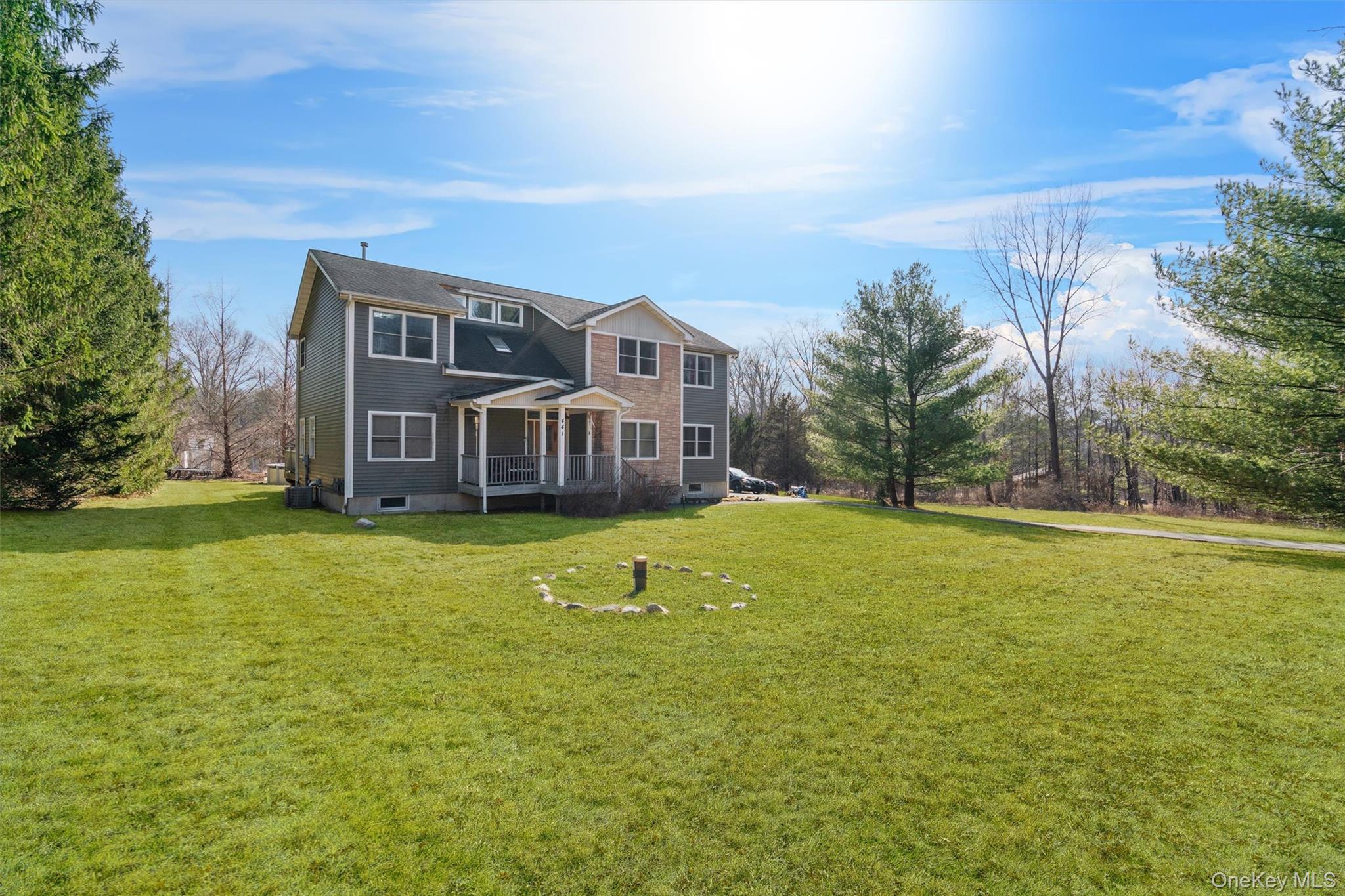 441 County Route 48, Thompson Ridge, NY 10985