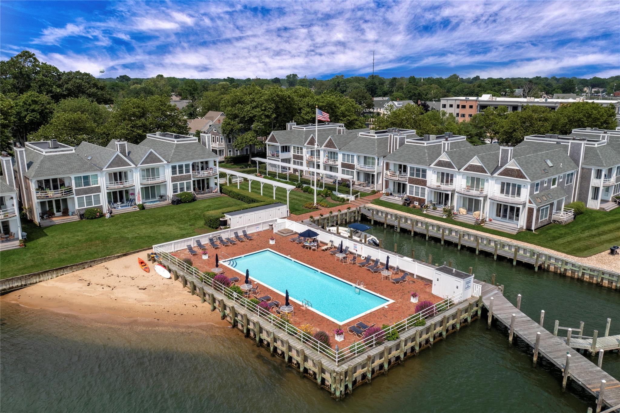 36 Stirling # B, Greenport, NY 11944