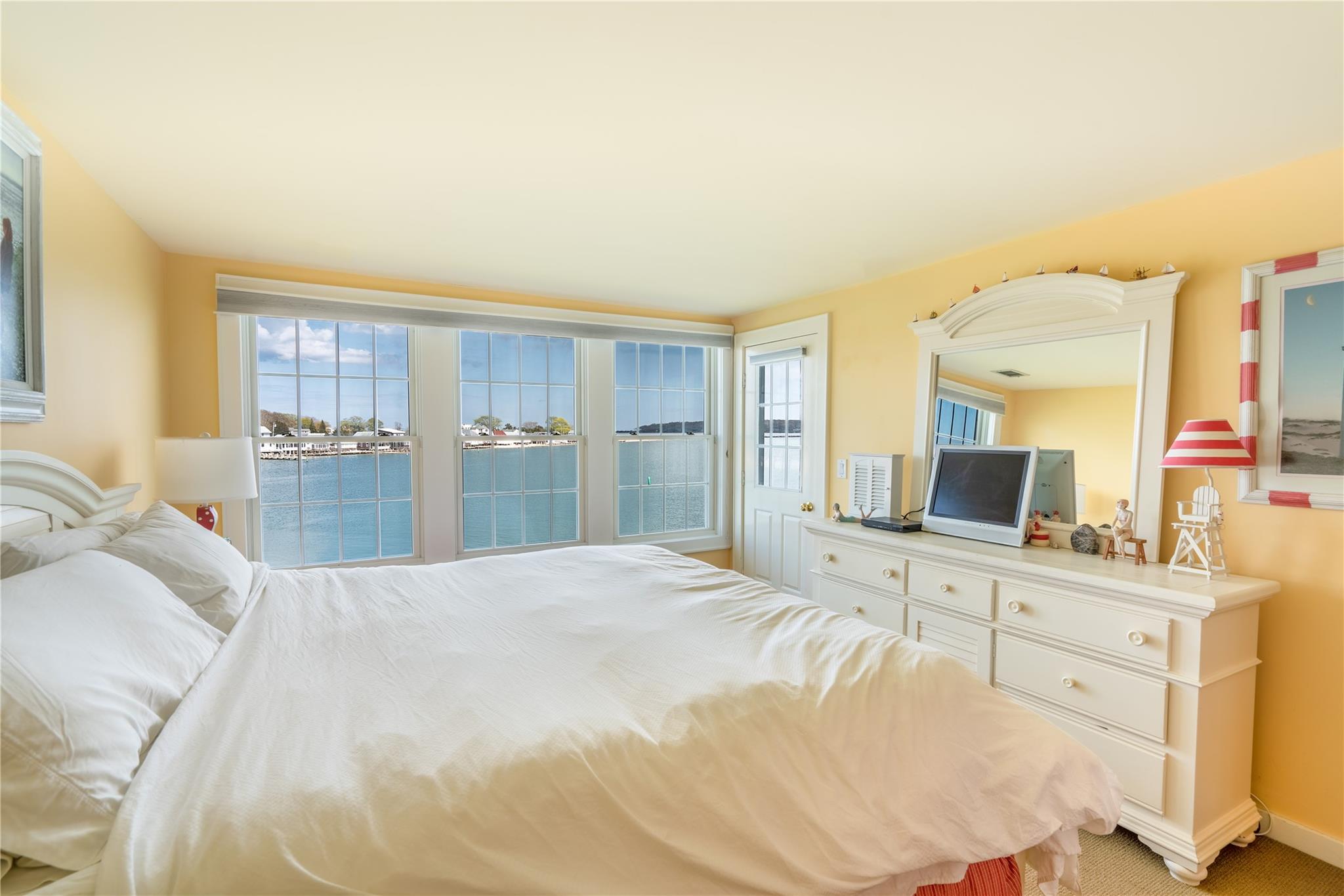 36 Stirling # B, Greenport, NY 11944